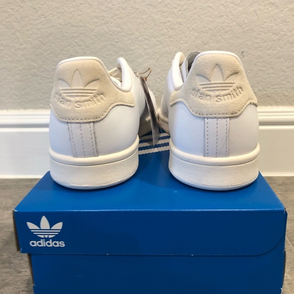 New Adidas Stan Smith Classic Sneakers White Beige Men’s Shoes Multiple Sizes - Picture 4 of 8